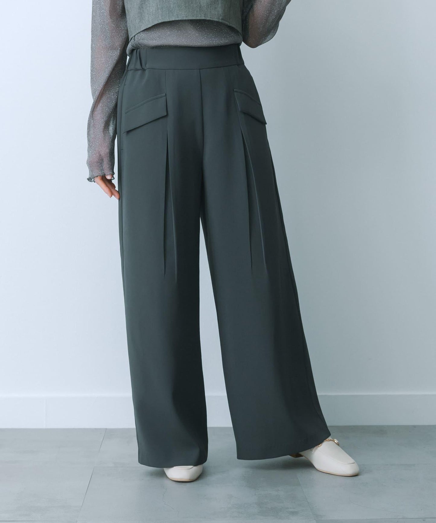 翻蓋口袋寬鬆長褲