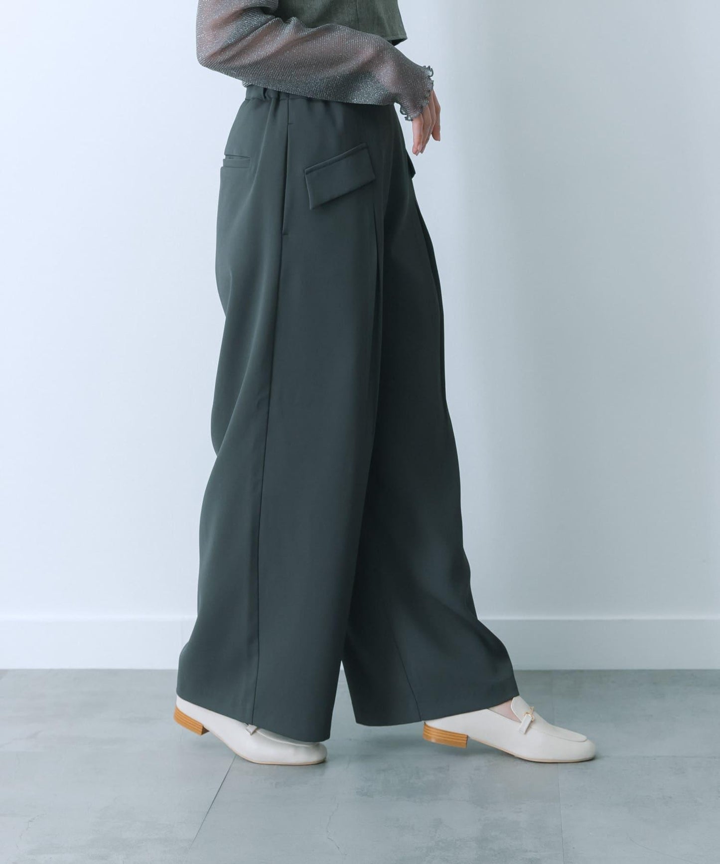 翻蓋口袋寬鬆長褲