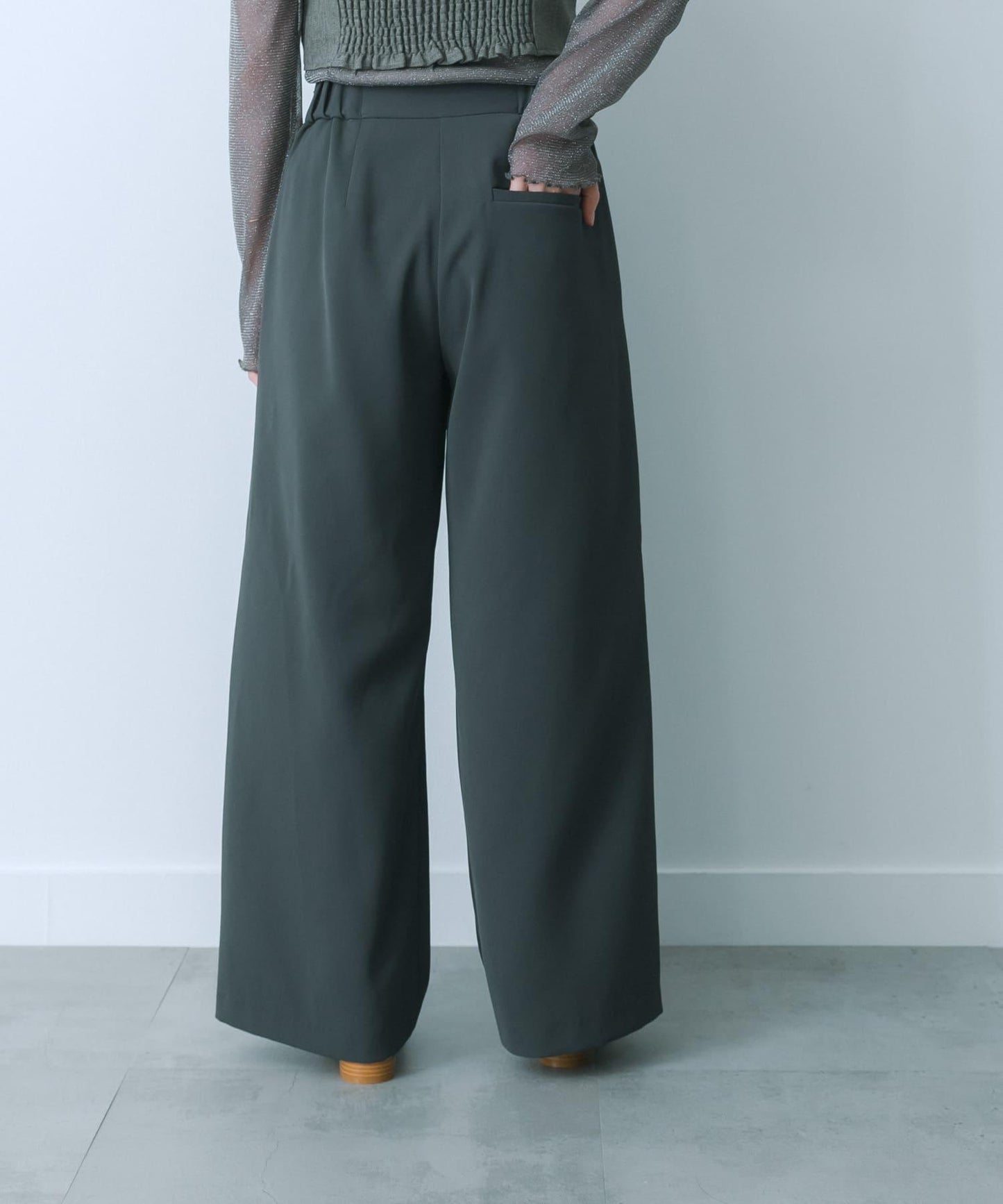 翻蓋口袋寬鬆長褲