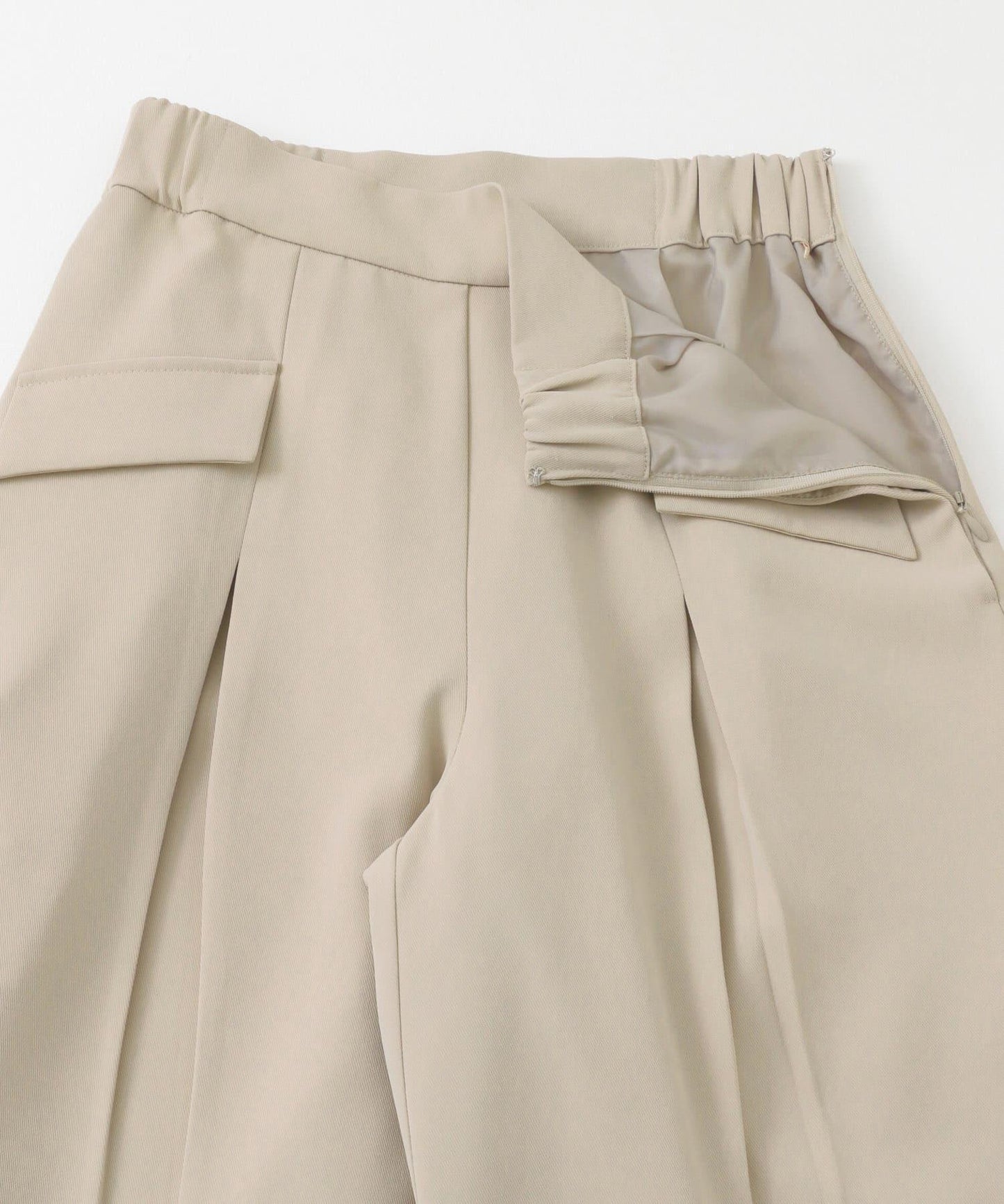 翻蓋口袋寬鬆長褲