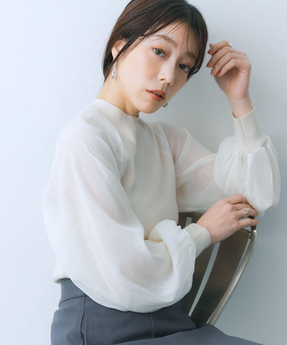 透視感泡泡袖毛衣