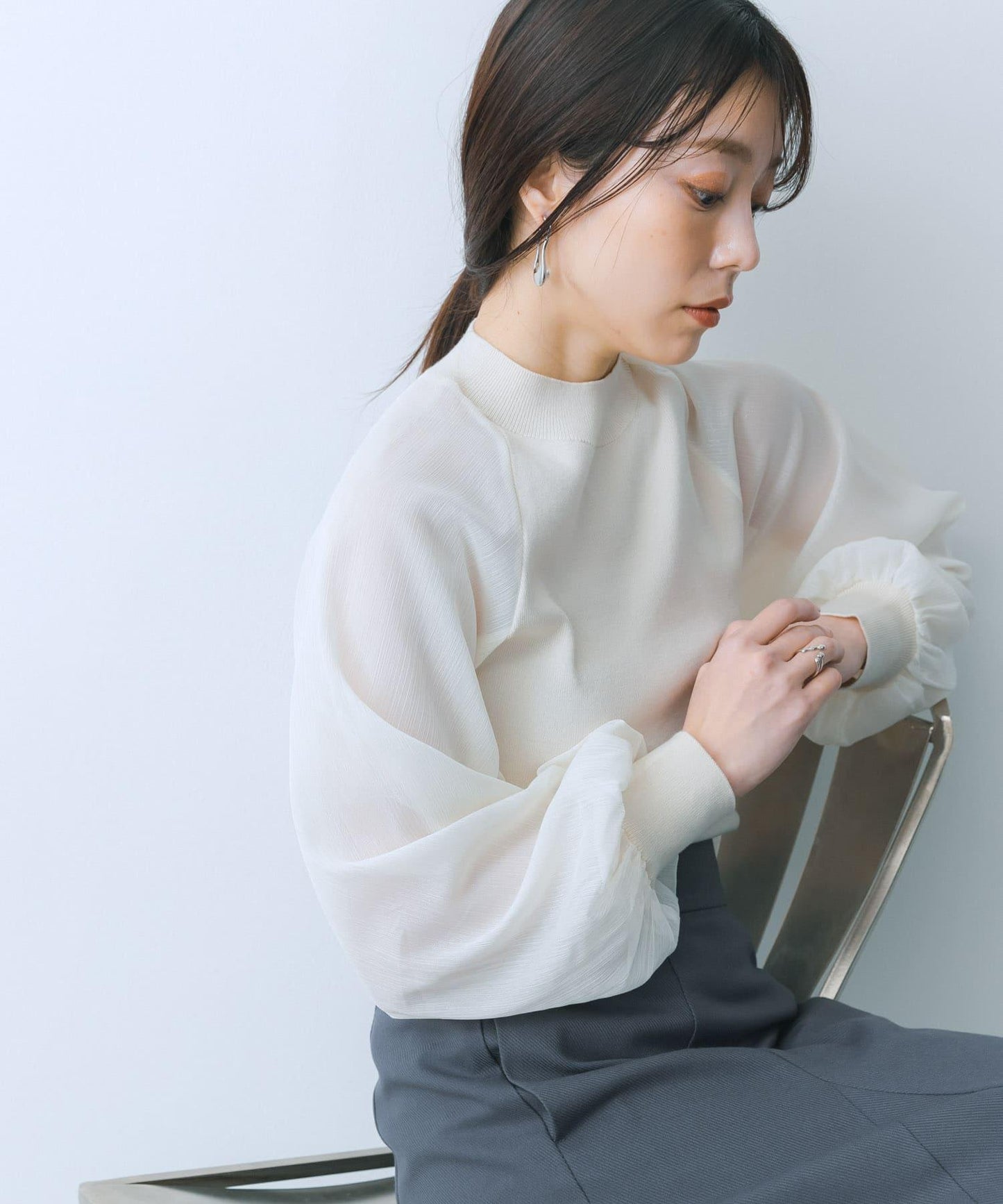 透視感泡泡袖毛衣