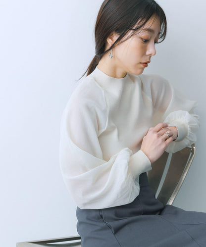 透視感泡泡袖毛衣