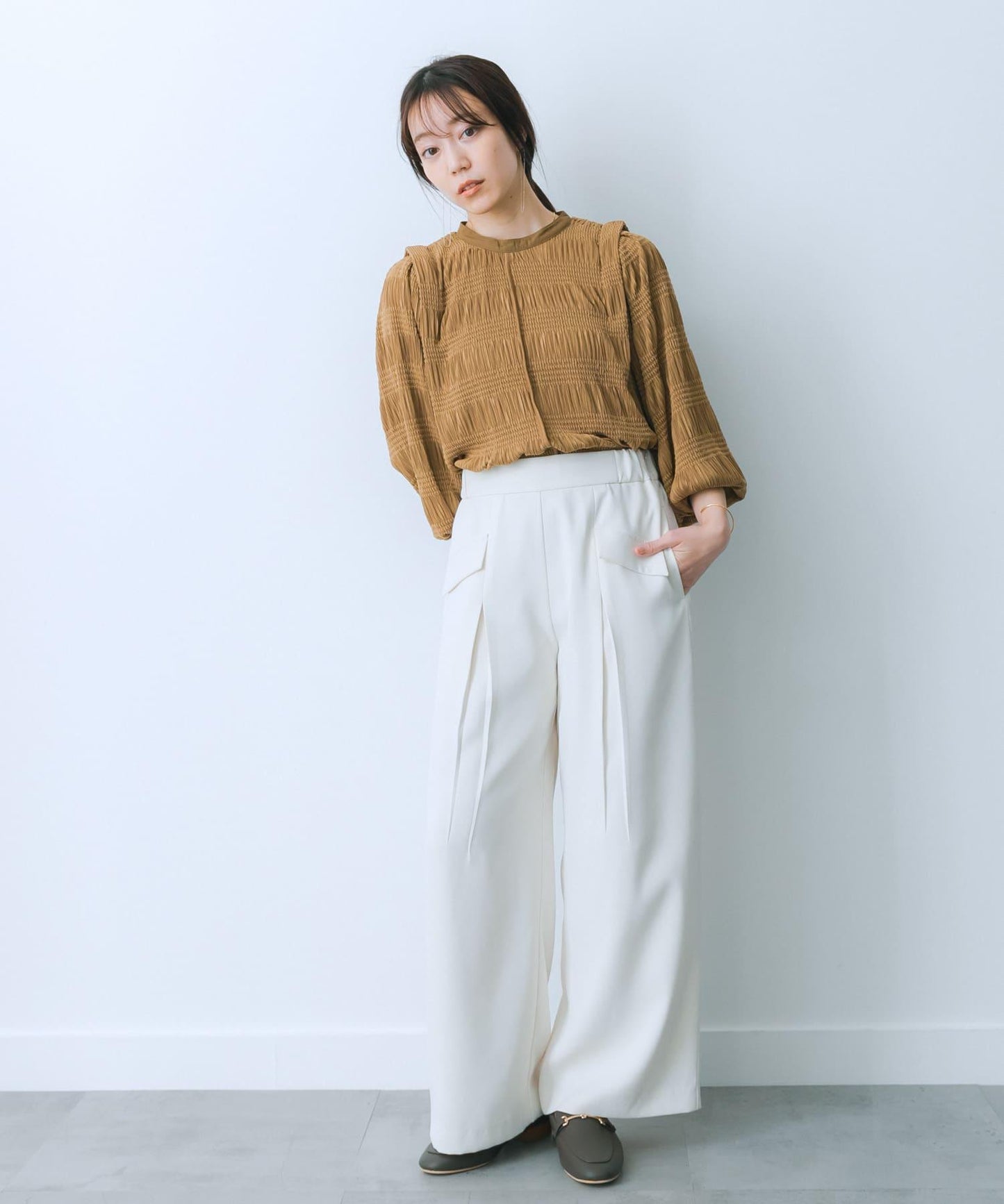 翻蓋口袋寬鬆長褲