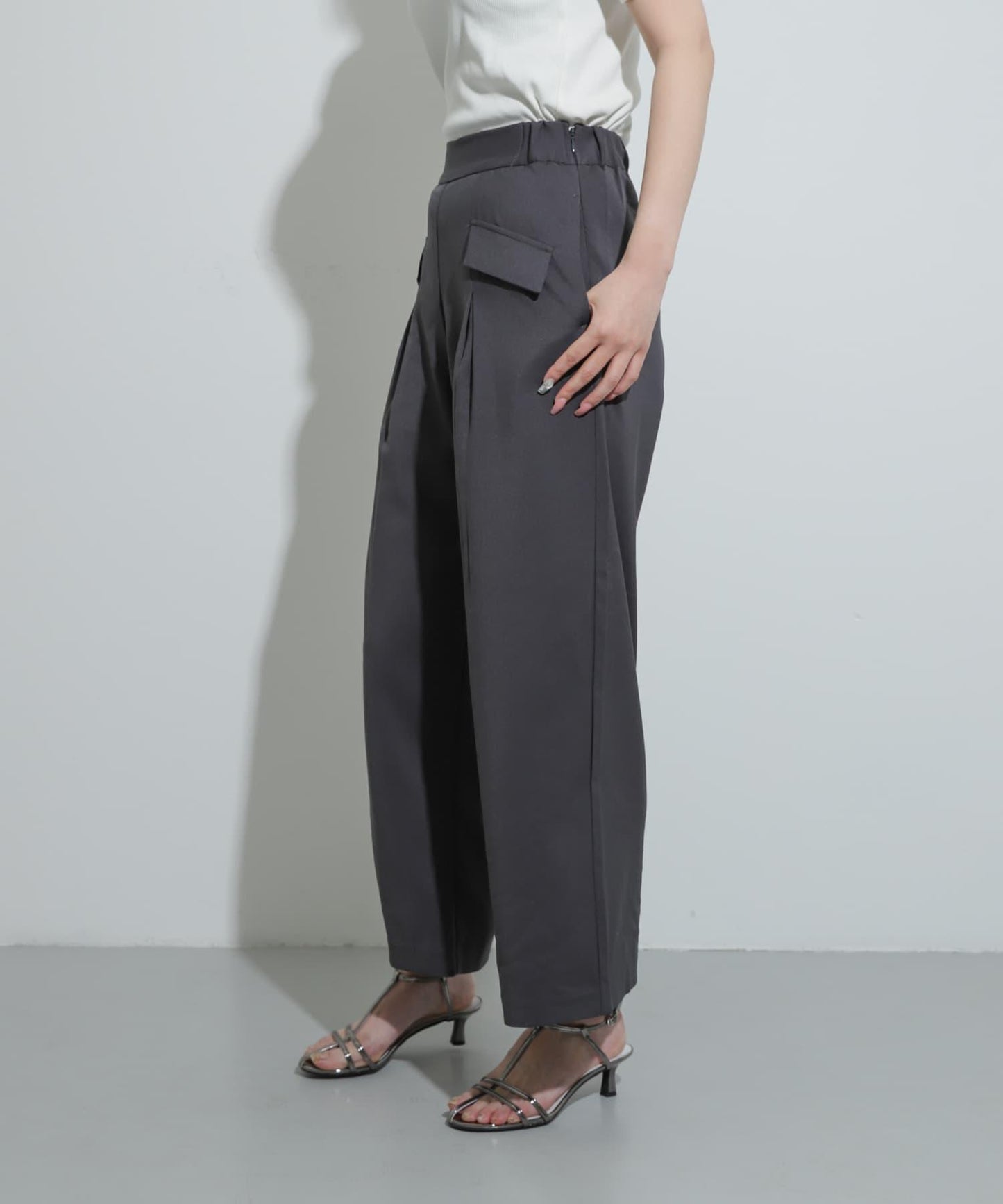 翻蓋口袋寬鬆長褲