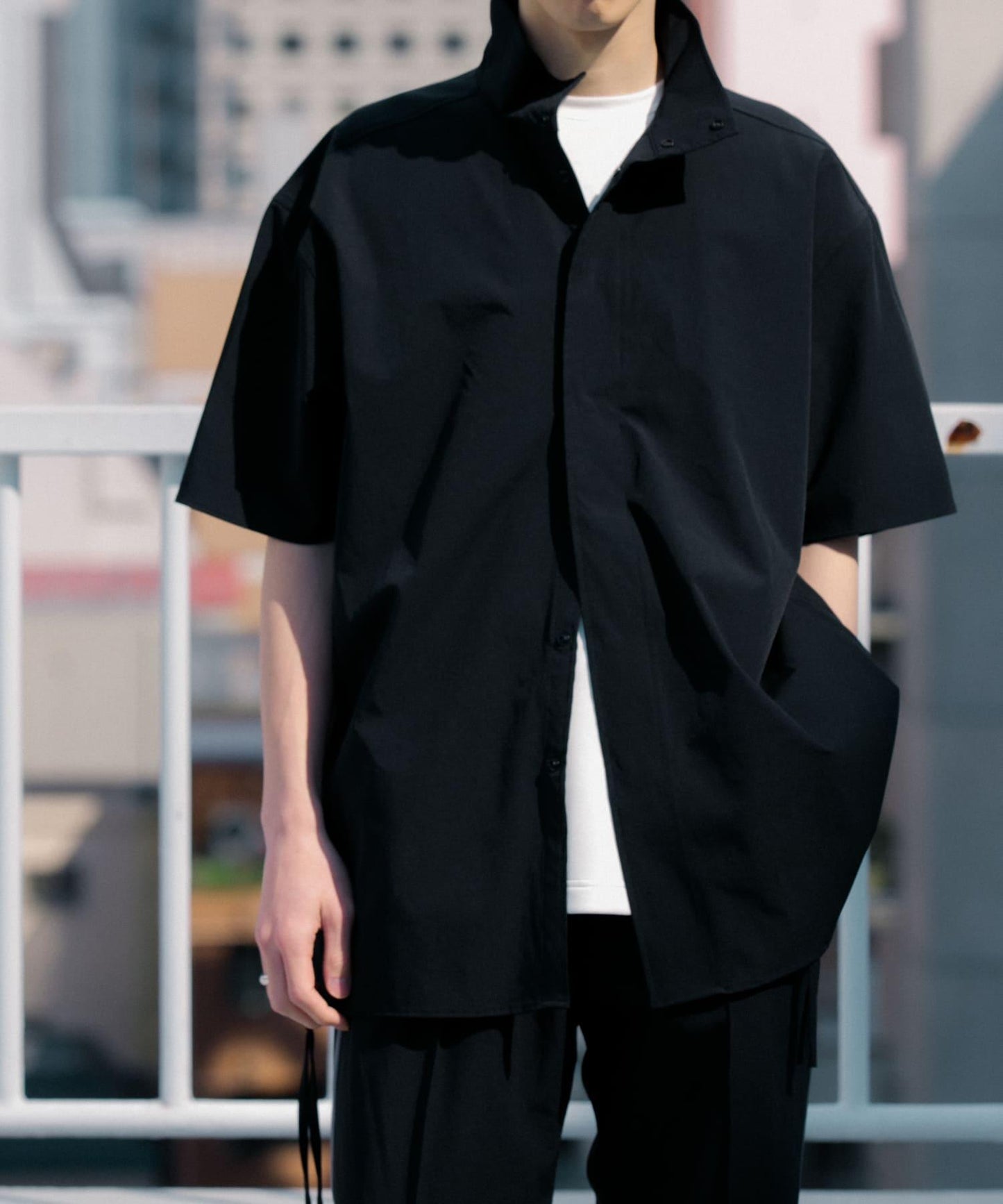 Uiscel 4向彈力側拉鍊寬鬆襯衫