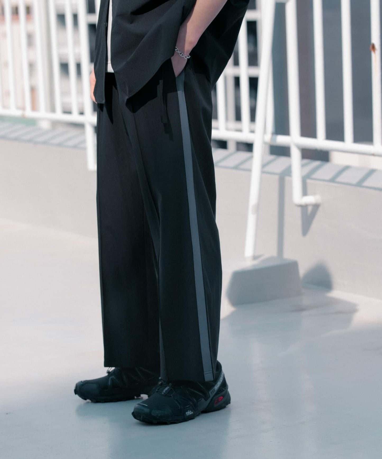 Uiscel 4向彈力側邊條紋褲