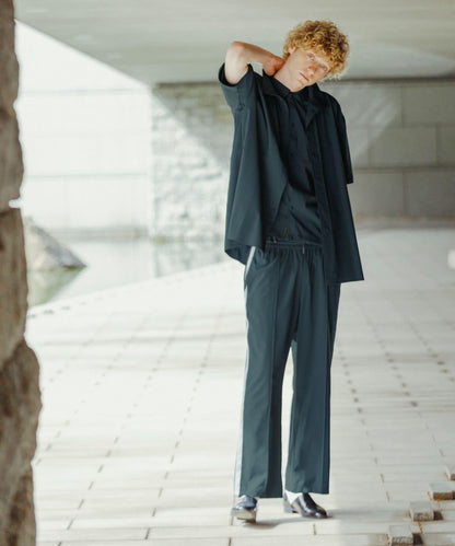 Uiscel 4向彈力側拉鍊寬鬆襯衫