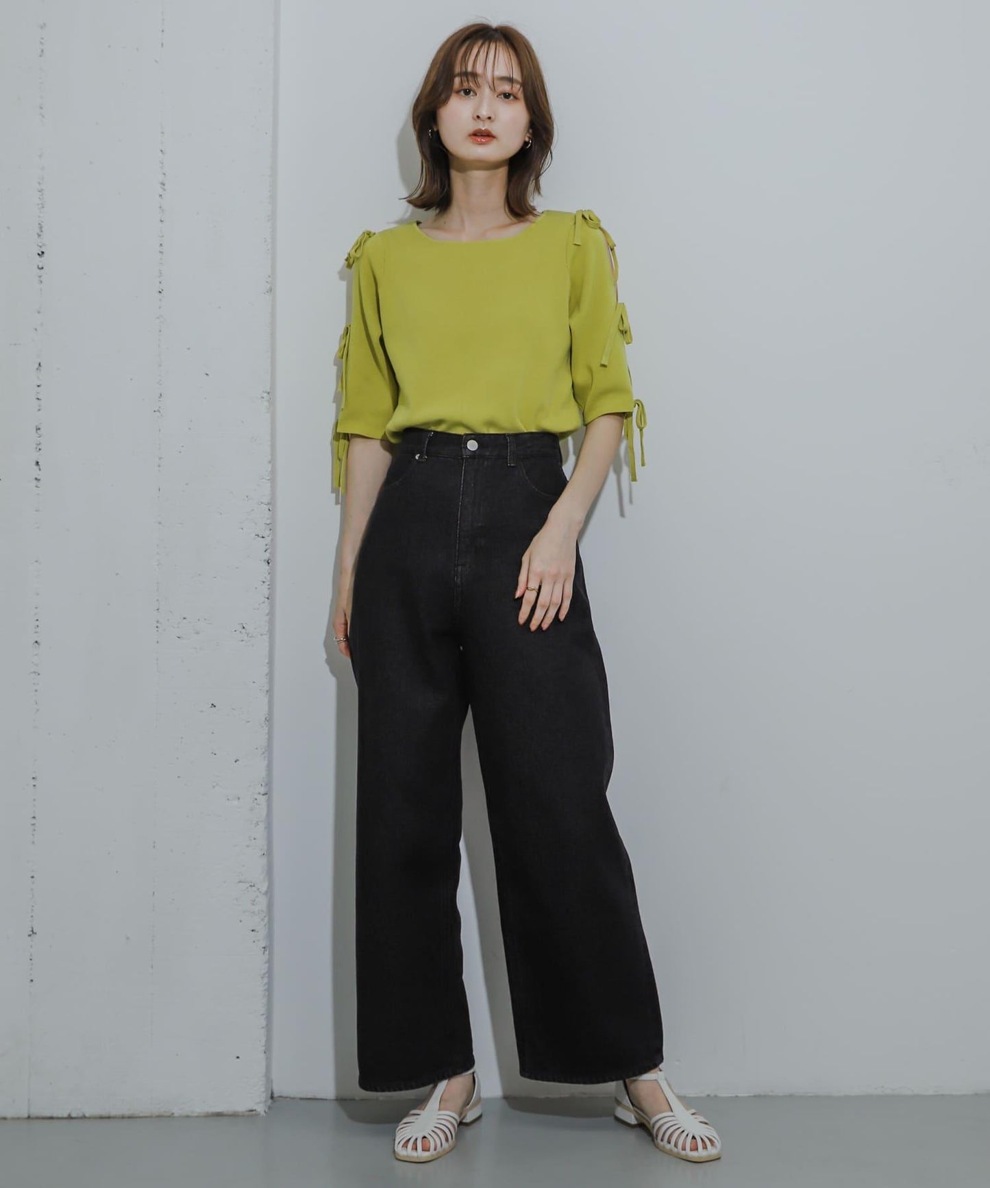 蝴蝶結開叉袖針織衫（五分袖）