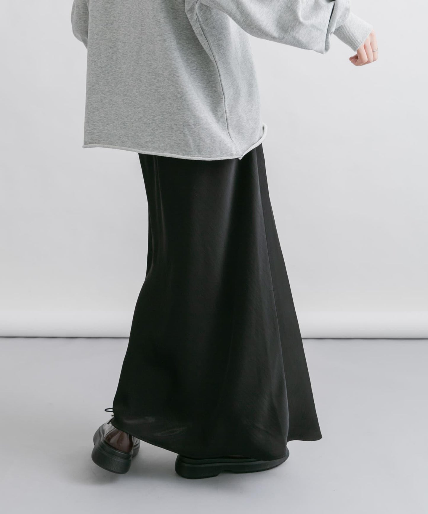 緞面修身半身裙