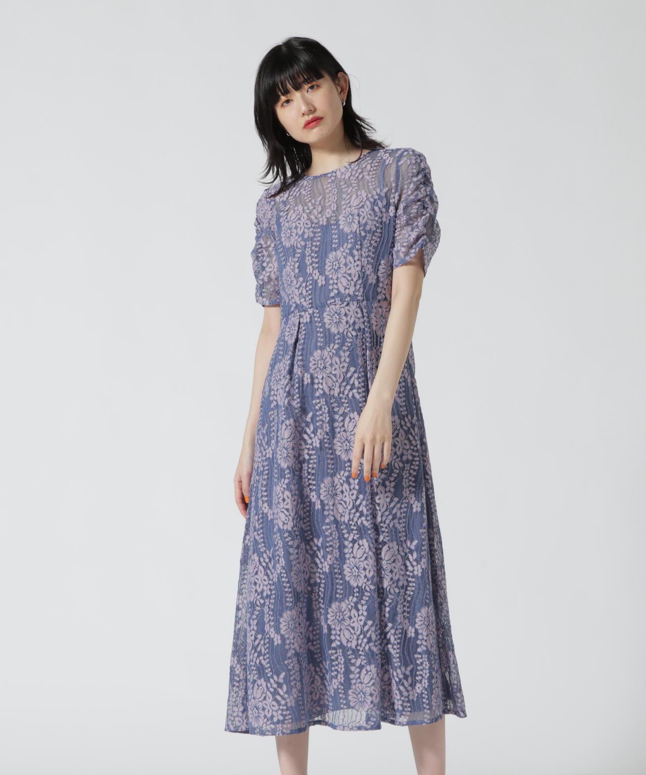 kaene(卡恩) 配色蕾絲圍裙連衣裙