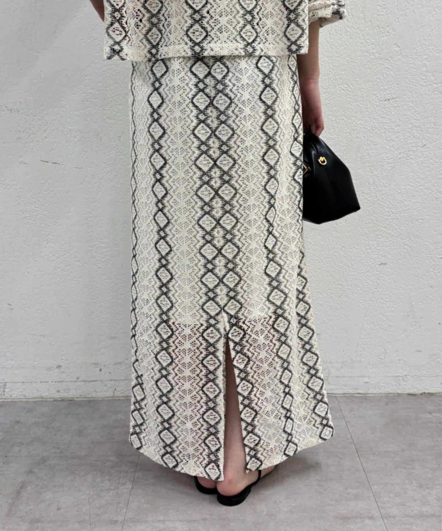 Loungedress 修身蕾絲半身裙