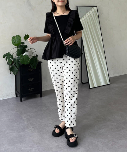 下襬不對稱荷葉邊T恤