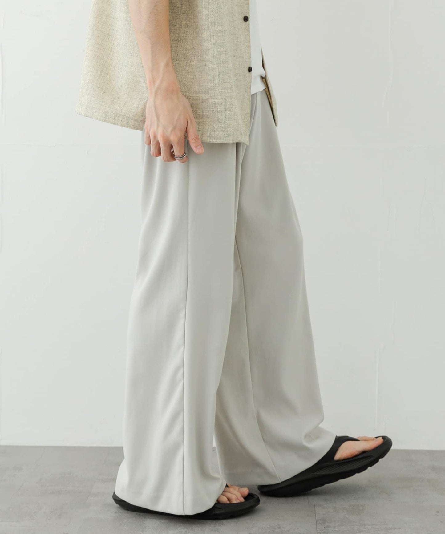 2褶寬鬆喇叭西裝褲