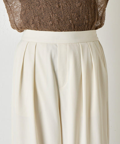 帶褶皺設計的寬鬆長褲