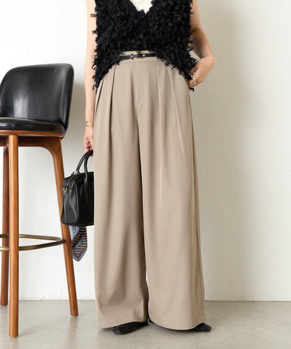 帶褶皺設計的寬鬆長褲
