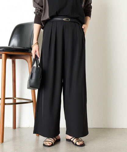 帶褶皺設計的寬鬆長褲