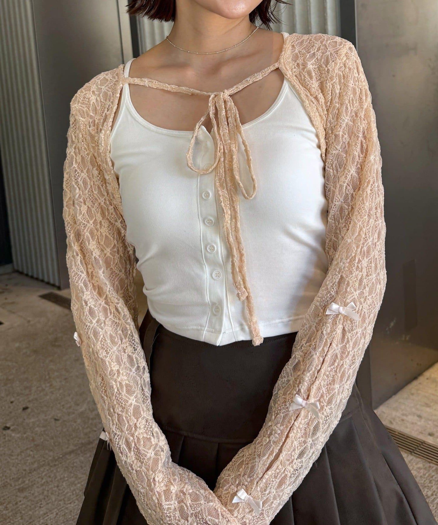 mline 短款蝴蝶結設計襯衫