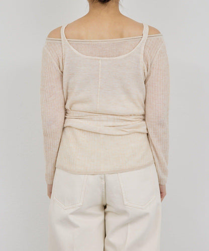 【套裝搭配】交叉領針織衫