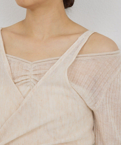 【套裝搭配】交叉領針織衫