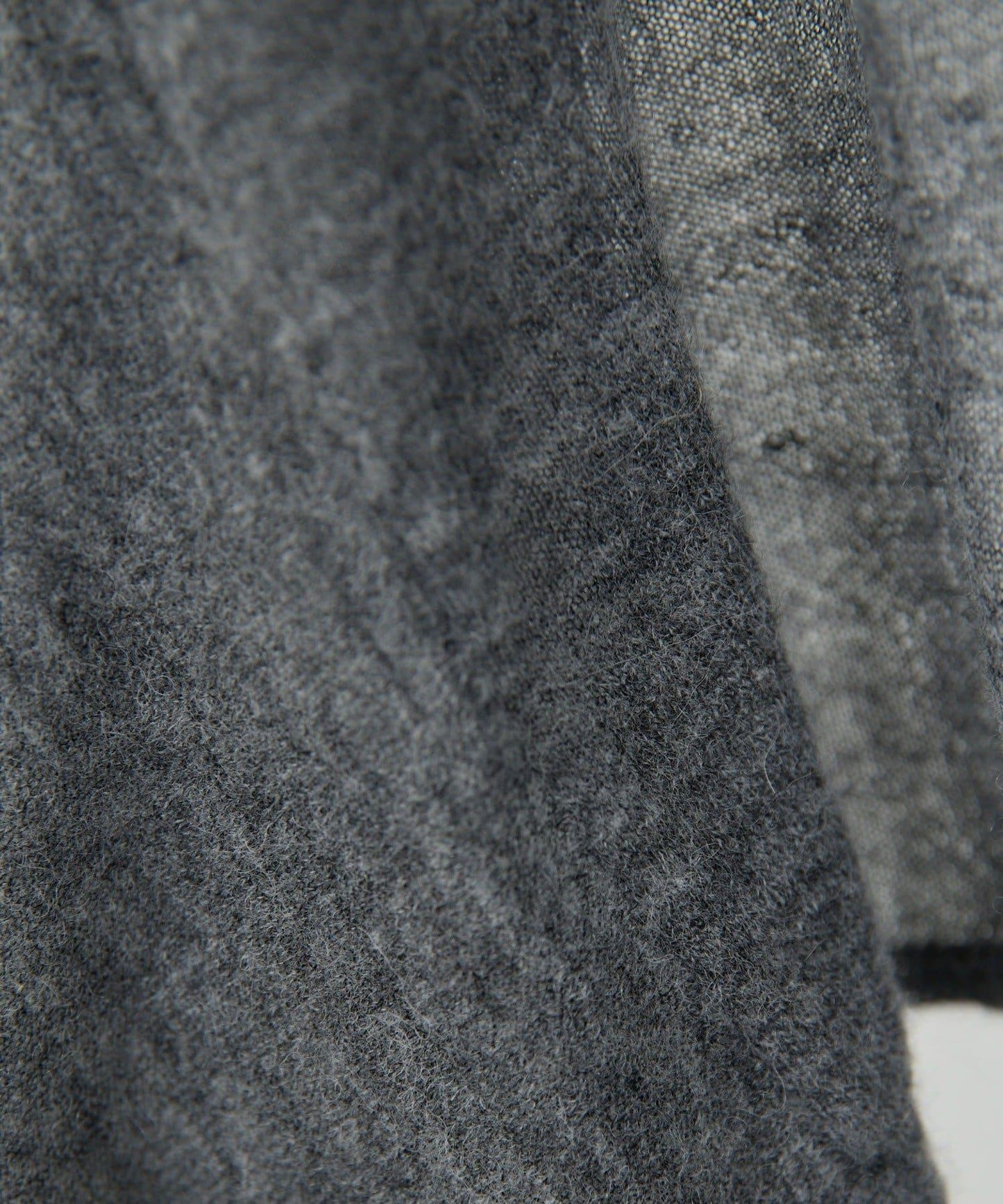 【套裝搭配】交叉領針織衫