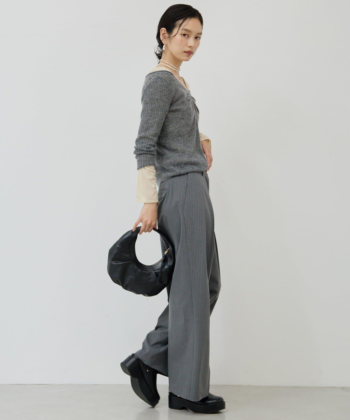 【套裝搭配適用】露肩針織衫