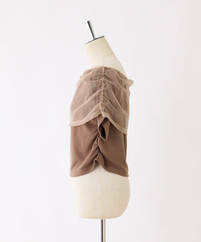 【一件接一件】露肩上衣