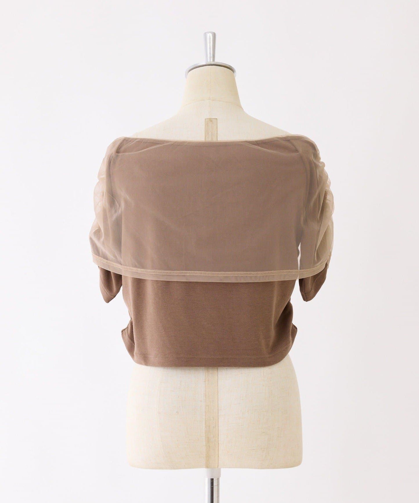 【一件接一件】露肩上衣