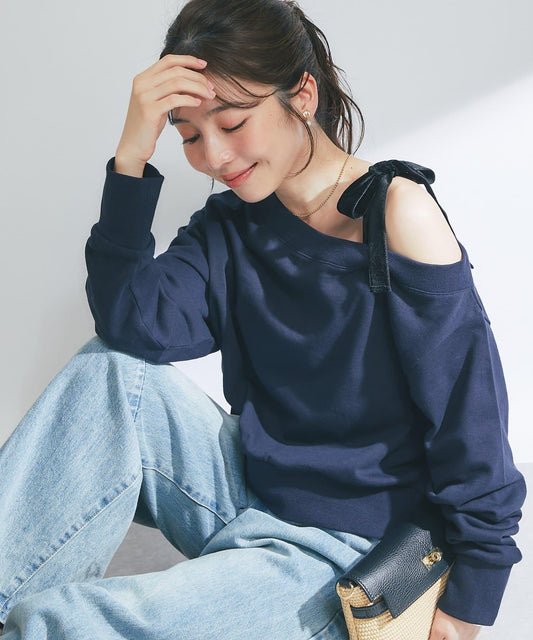 【成年女性】迷你絨面露肩蝴蝶結套頭衫