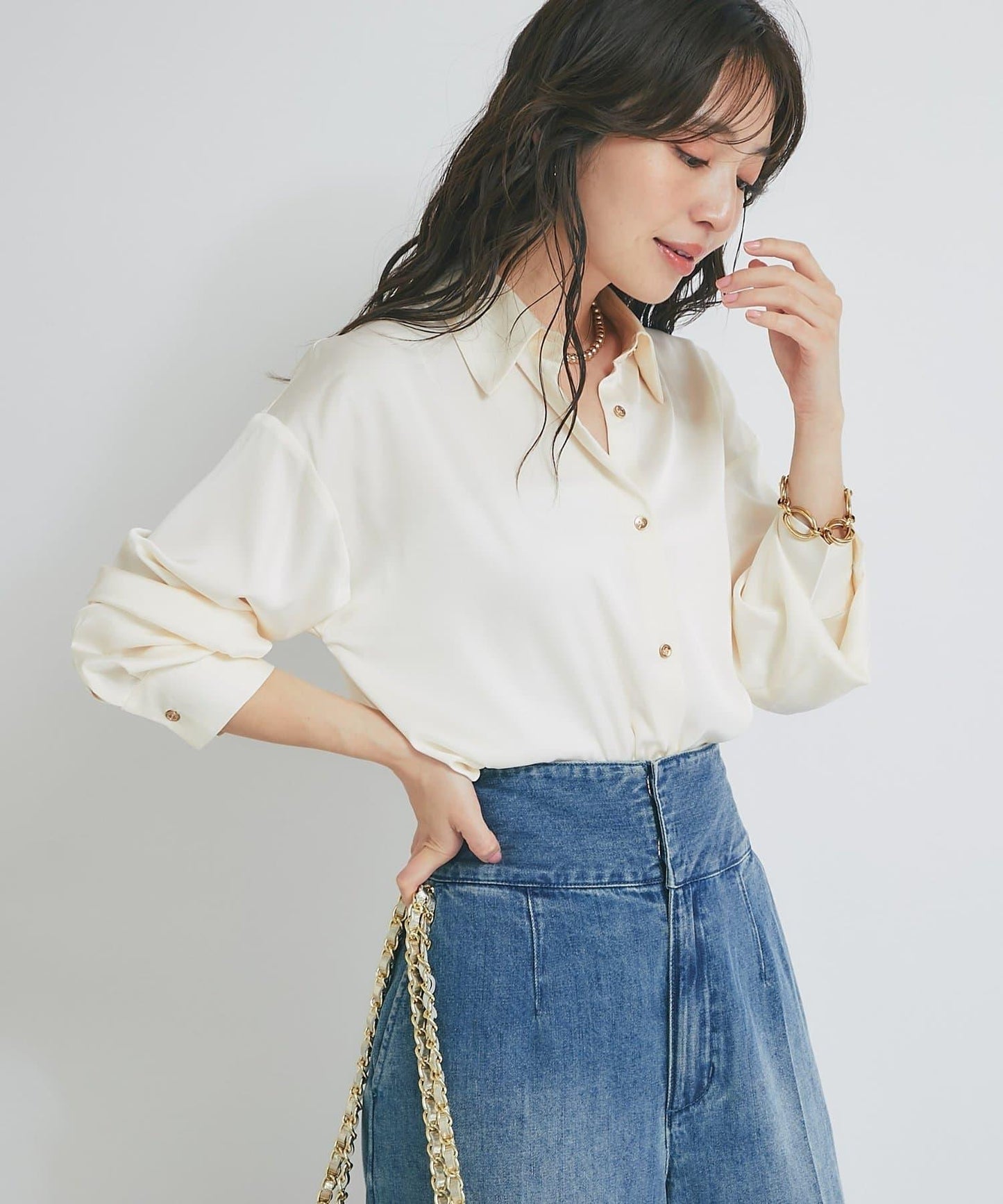 【美人顯瘦襯衫】輕瑩緞襯衫