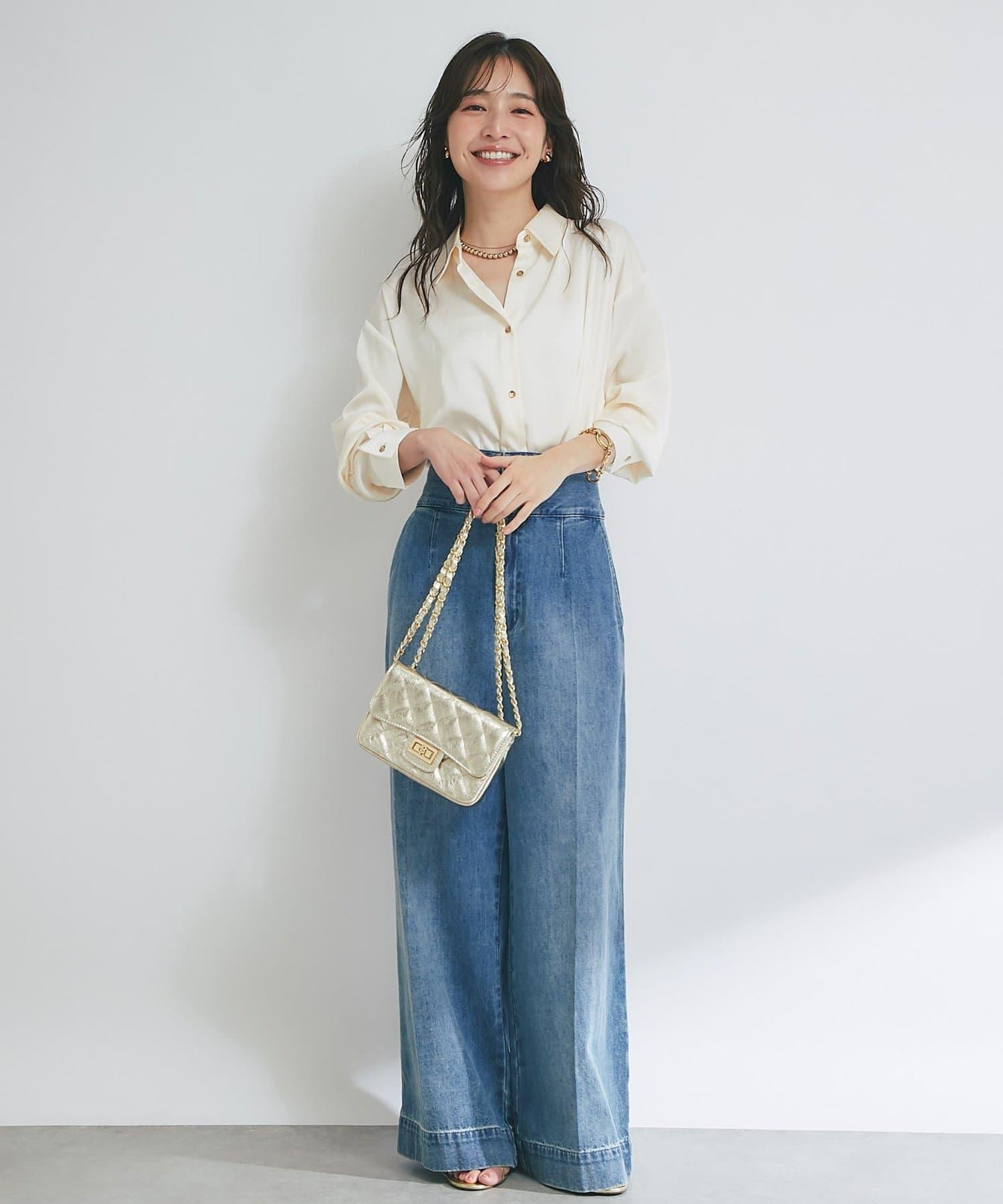 【美人顯瘦襯衫】輕瑩緞襯衫