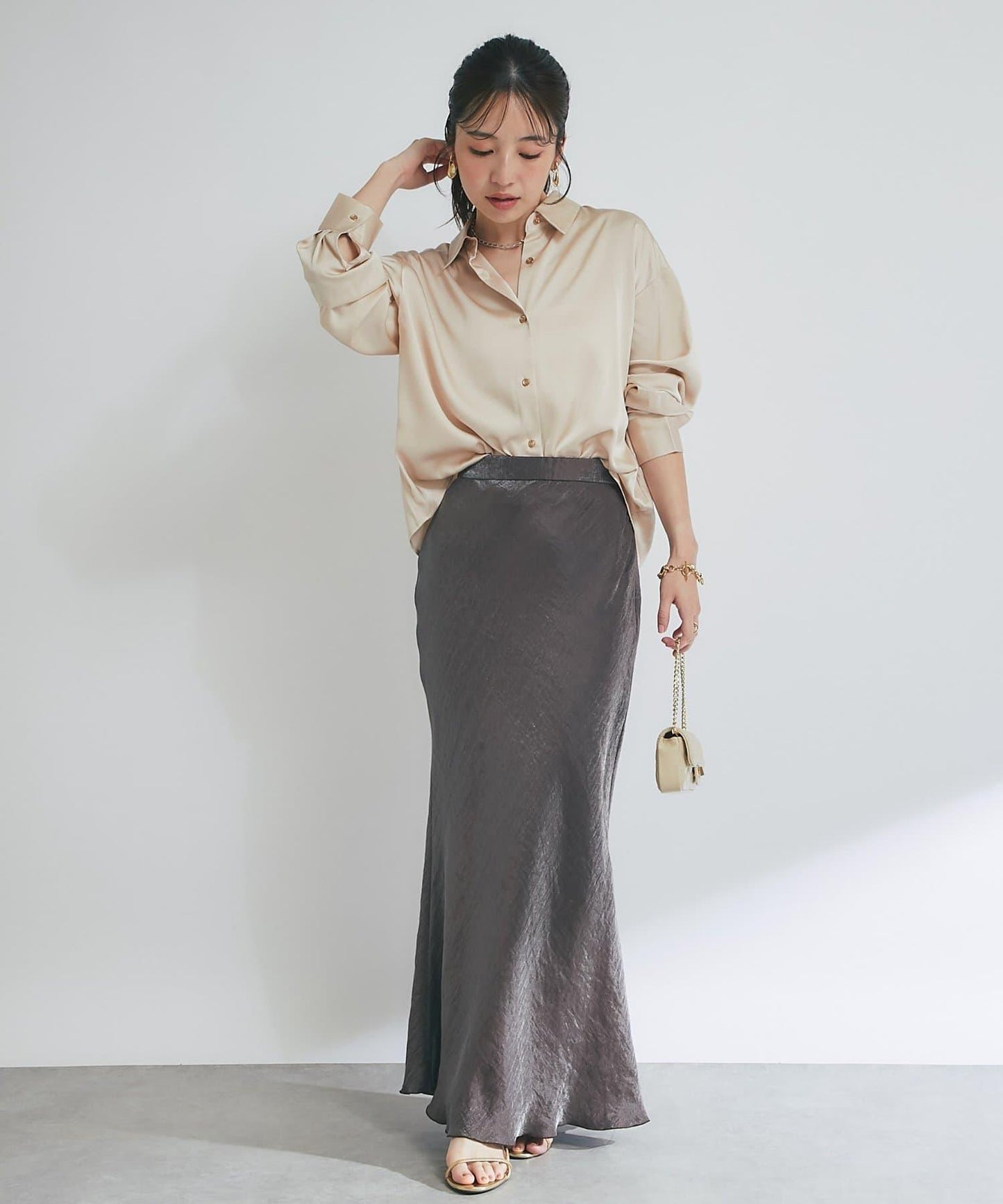 【美人顯瘦襯衫】輕瑩緞襯衫