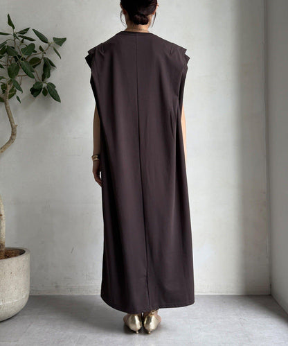 【WEB限定】ショルダーデザインワンピース