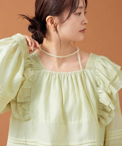 【mystic】荷葉邊肩部襯衫