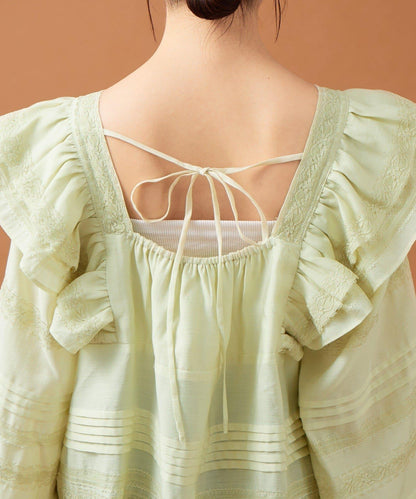 【mystic】荷葉邊肩部襯衫