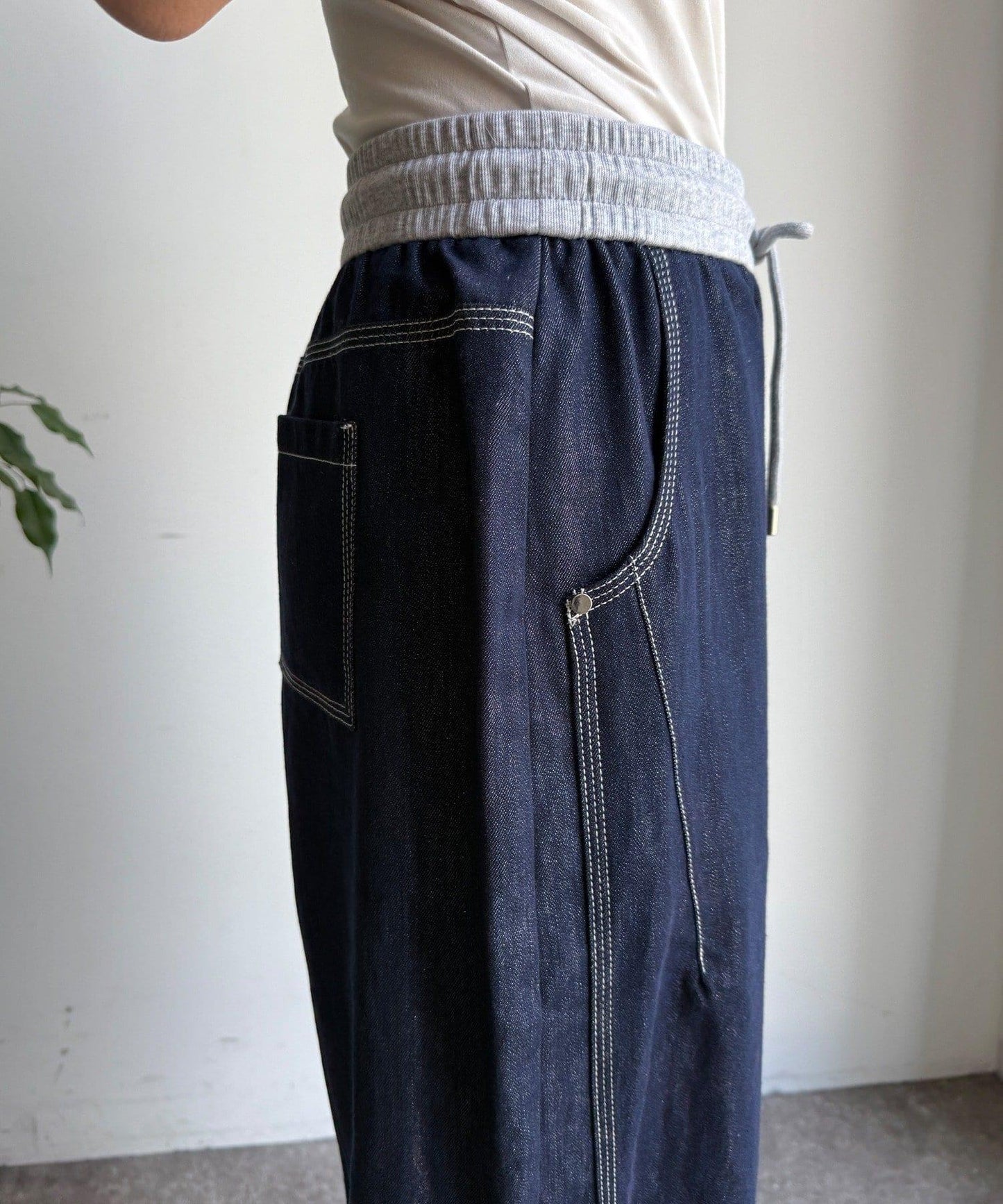 【限定】腰部拼接寬鬆牛仔褲