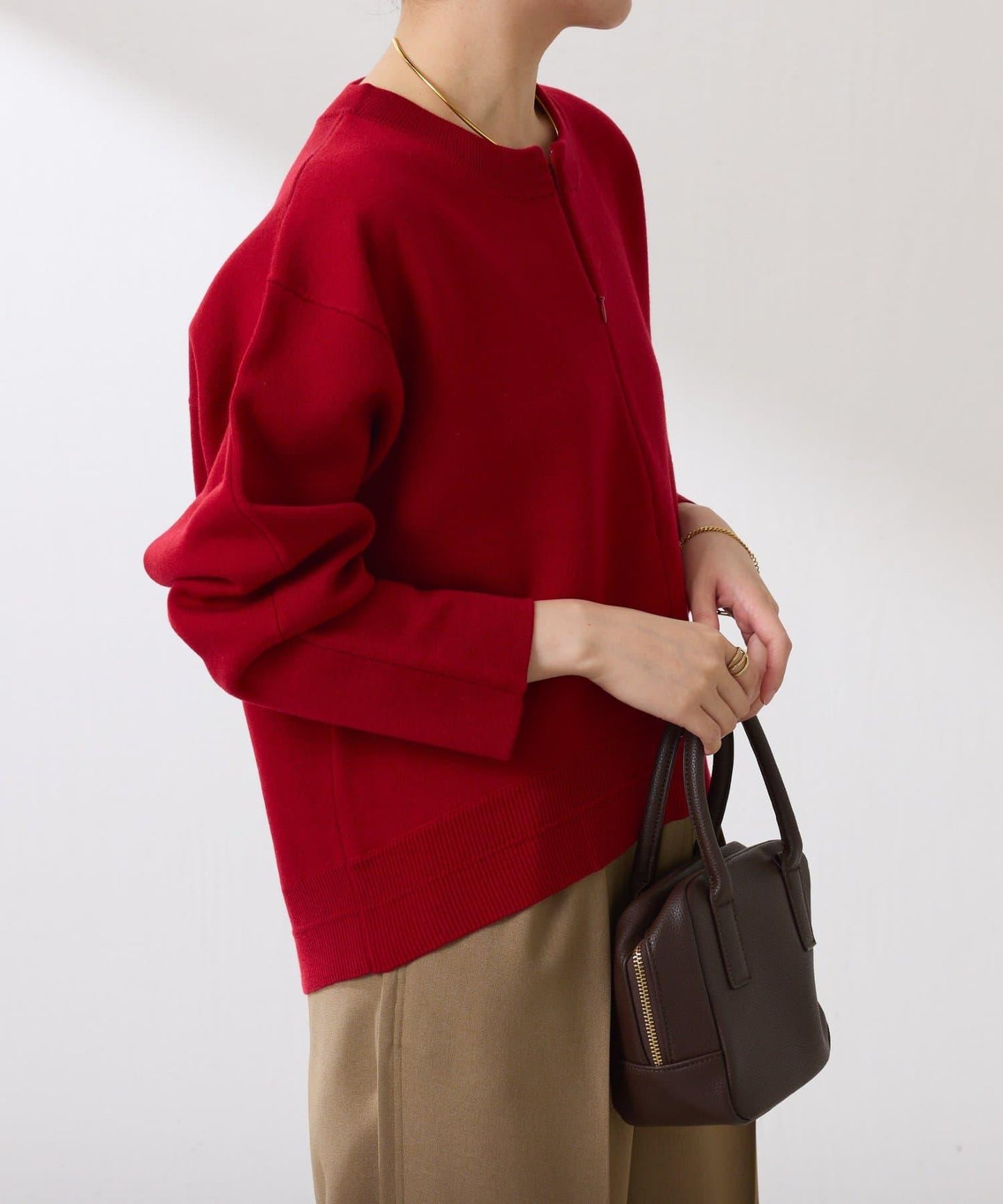 【人氣系列】仿羊毛圓下襬針織衫