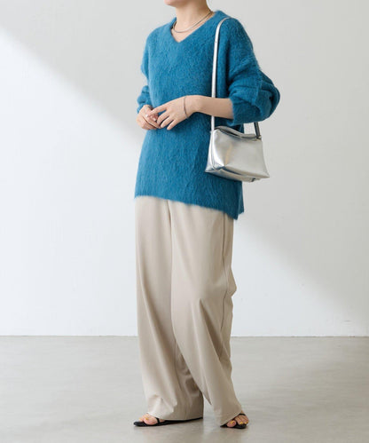 羊駝混紡V領針織衫