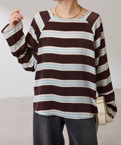 【搭配利器/分層單品】袖口喇叭緞面襯衫