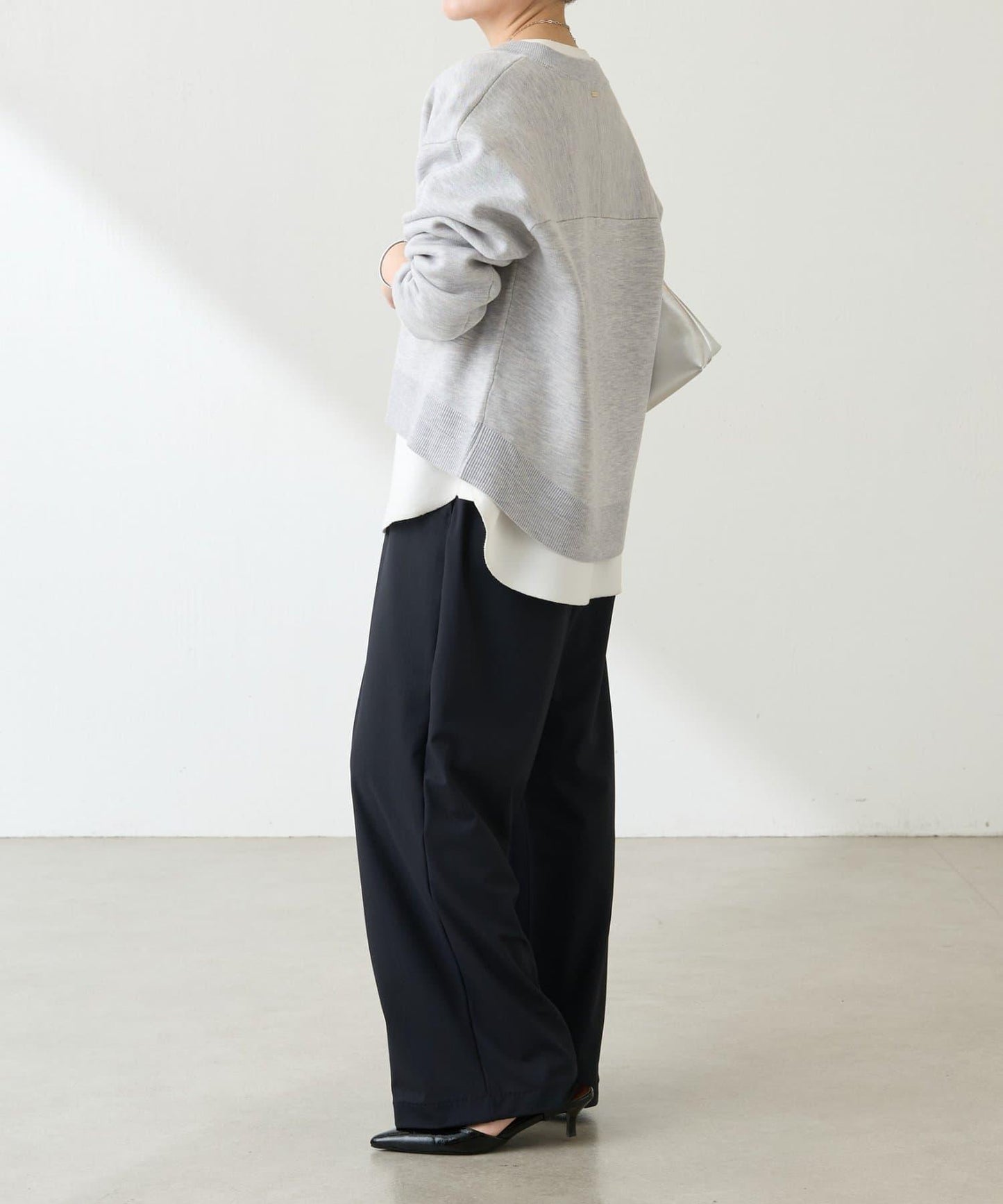 【人氣系列】仿羊毛圓下襬針織衫