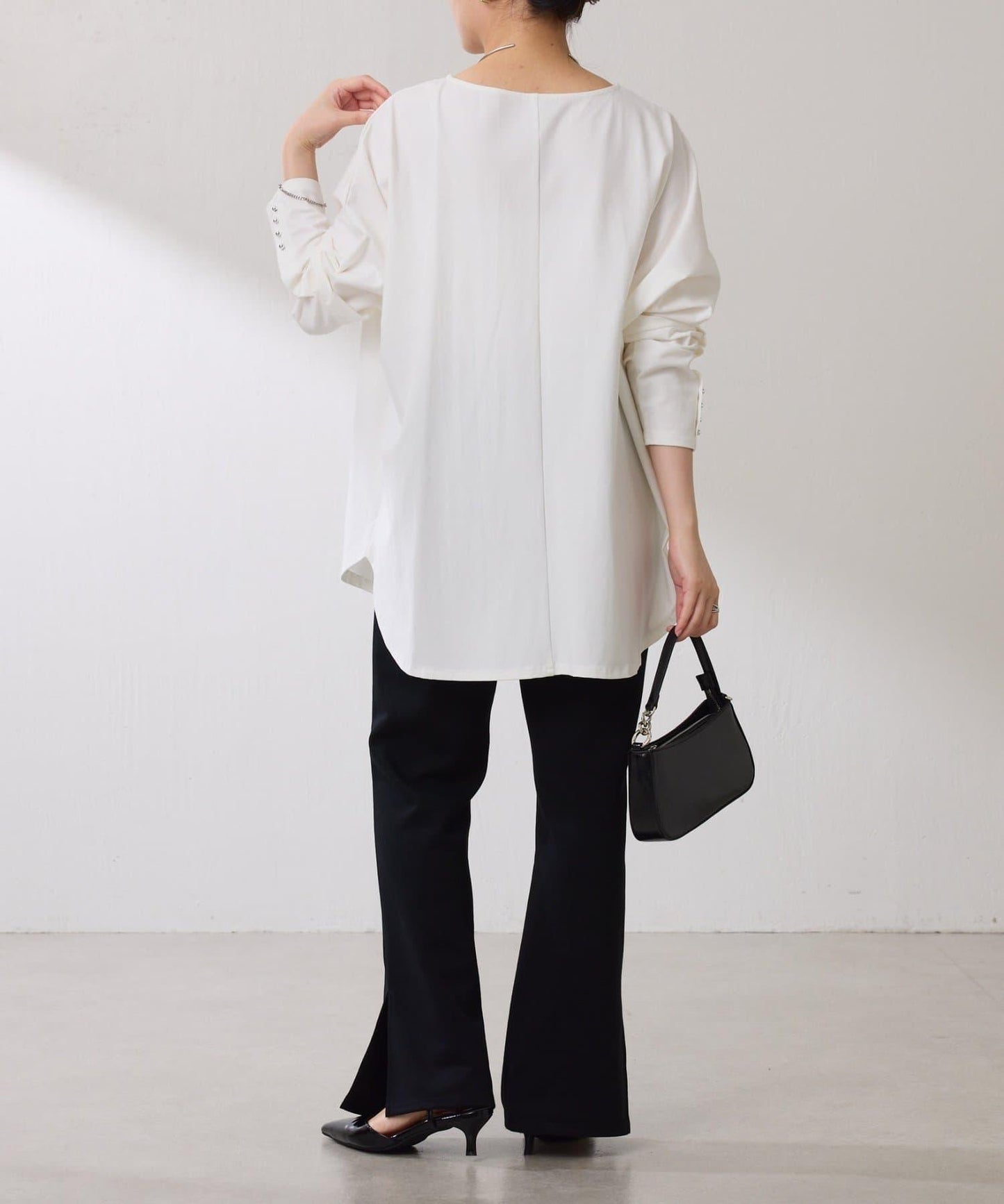 【冰感/彈性】袖釦圓領T恤