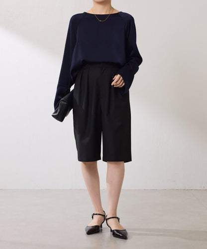 【搭配利器/分層單品】袖口喇叭緞面襯衫