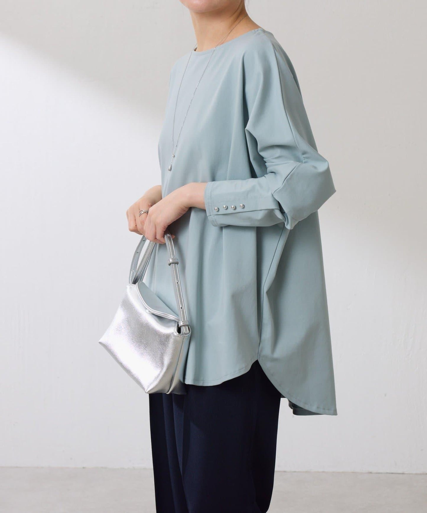 【冰感/彈性】袖釦圓領T恤