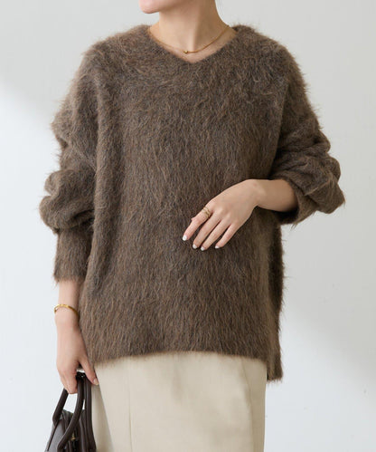 羊駝混紡V領針織衫