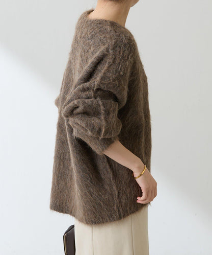 羊駝混紡V領針織衫