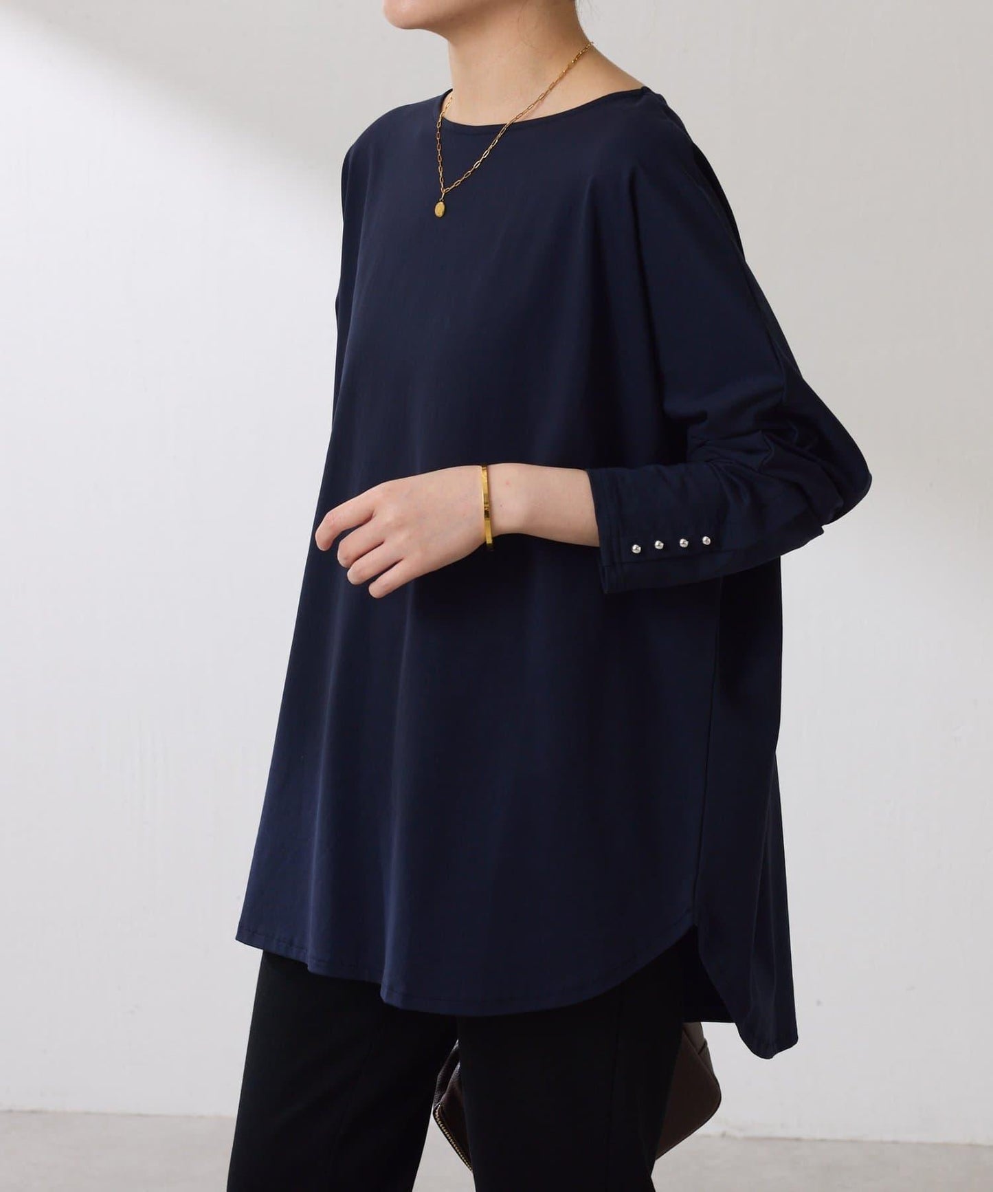 【冰感/彈性】袖釦圓領T恤