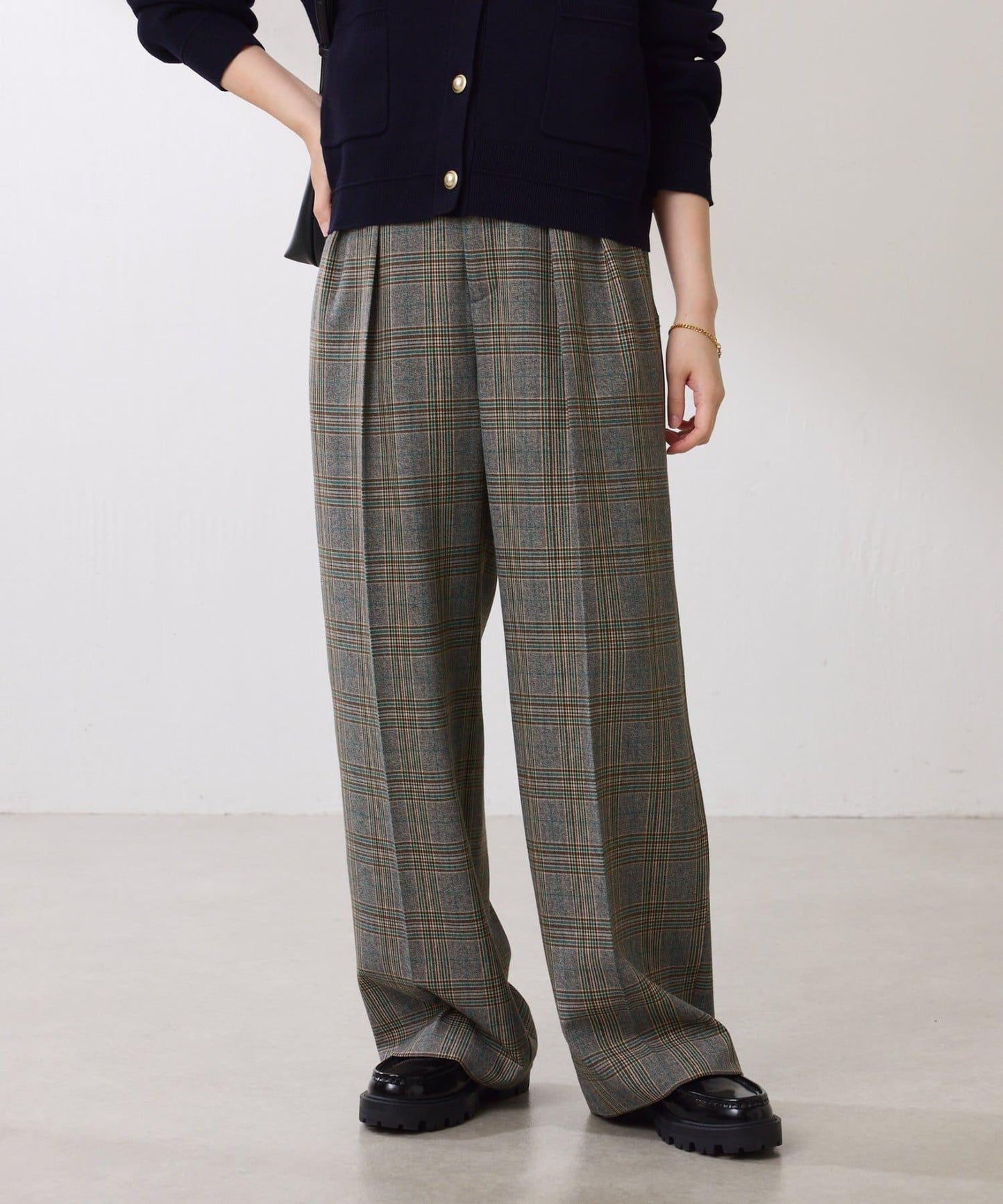 【復古/修飾腿部線條】羊毛感折褶褲/卡塞特服