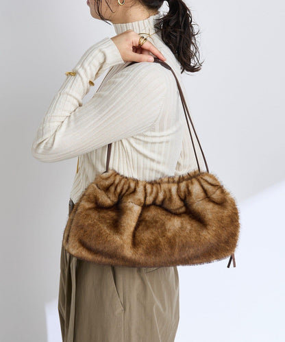 【提升季節氛圍】假毛繩提包