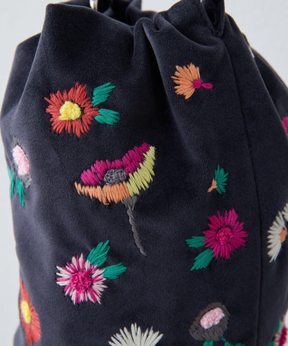 【ear PAPILLONNER】刺繡束口袋包