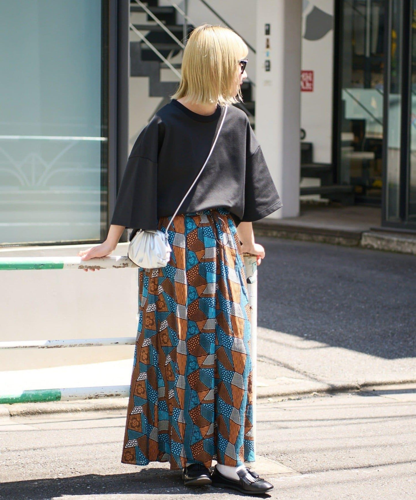 【男女通用】平紋高計數側開叉寬鬆T恤